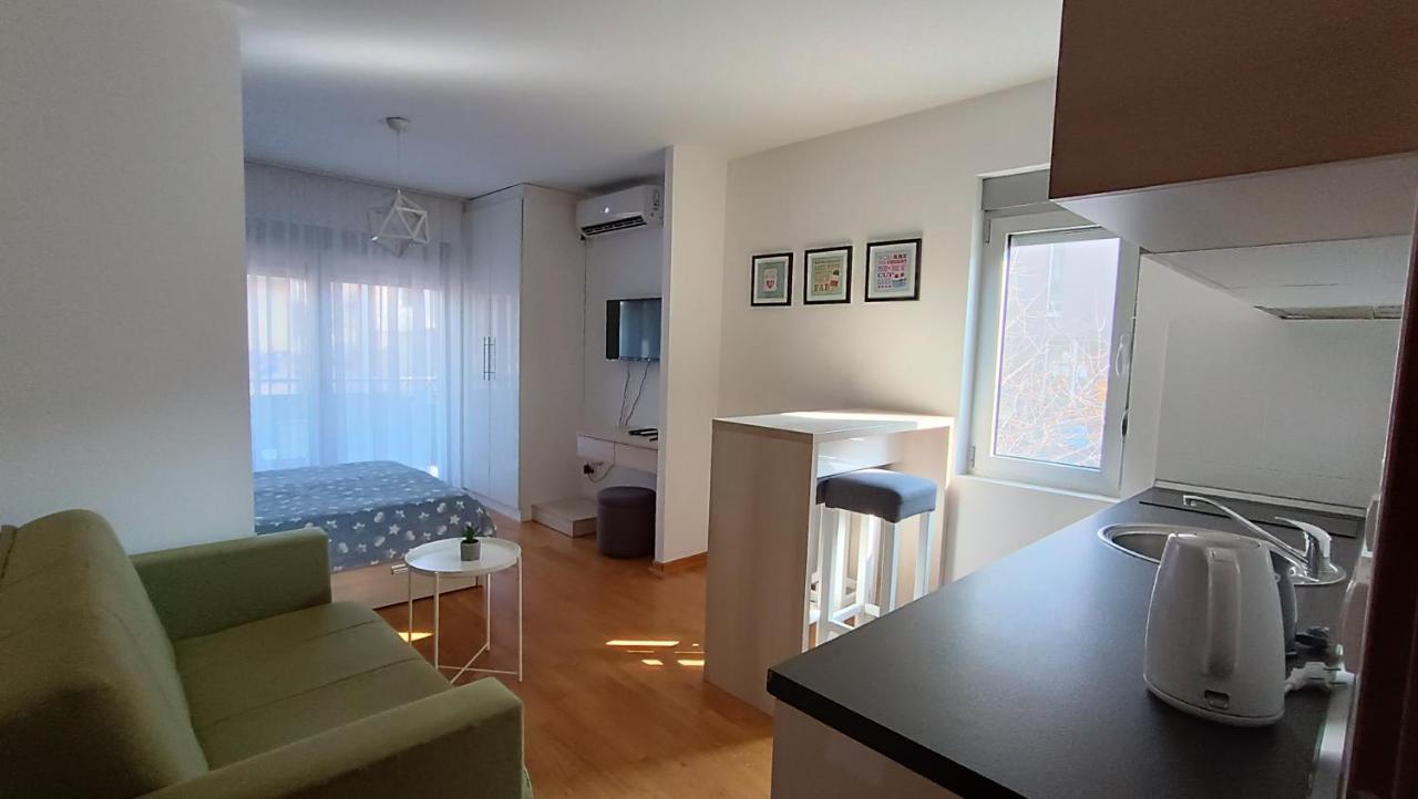Apartments Karamarkovic วรินรัชกา บานยา ห้อง รูปภาพ