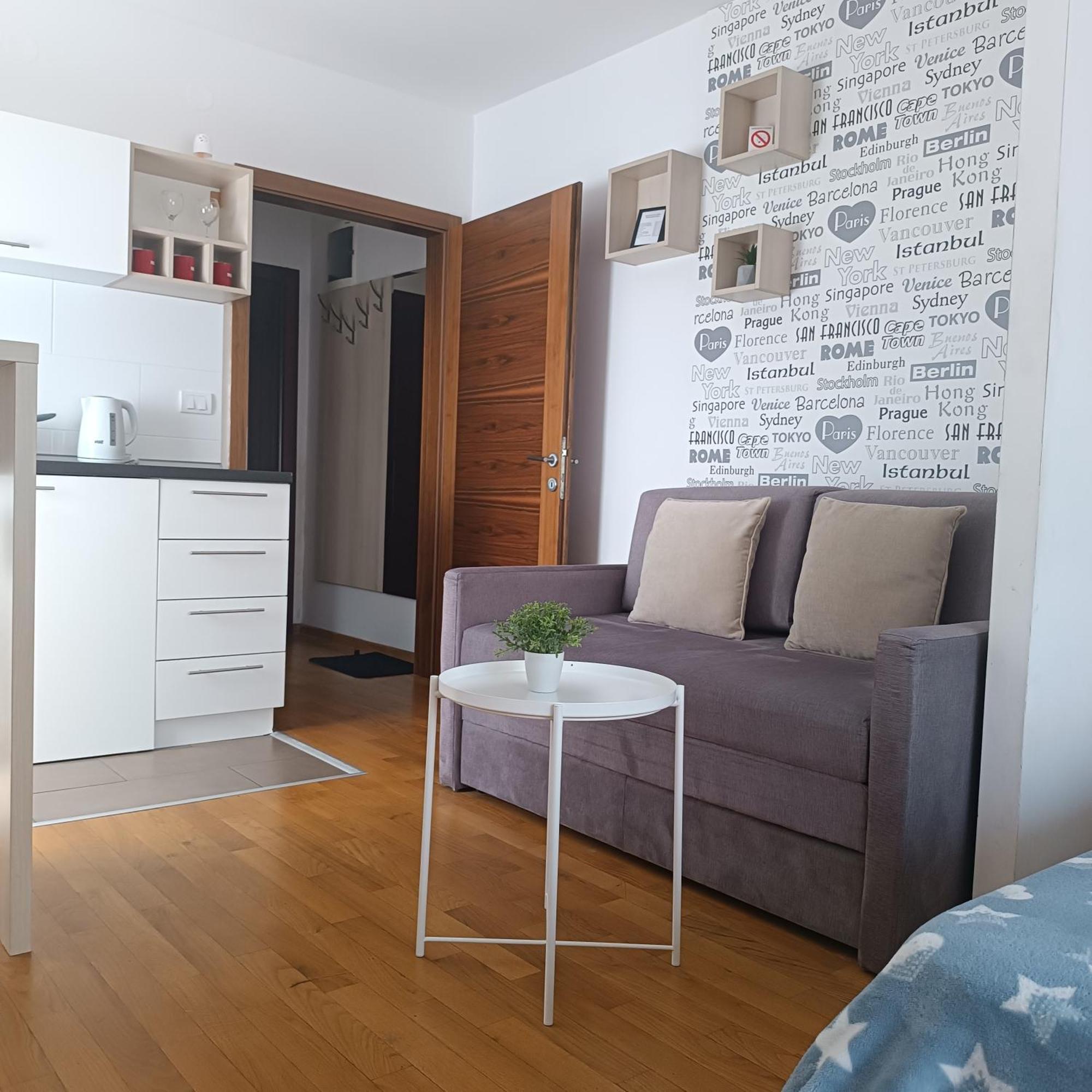 Apartments Karamarkovic วรินรัชกา บานยา ห้อง รูปภาพ