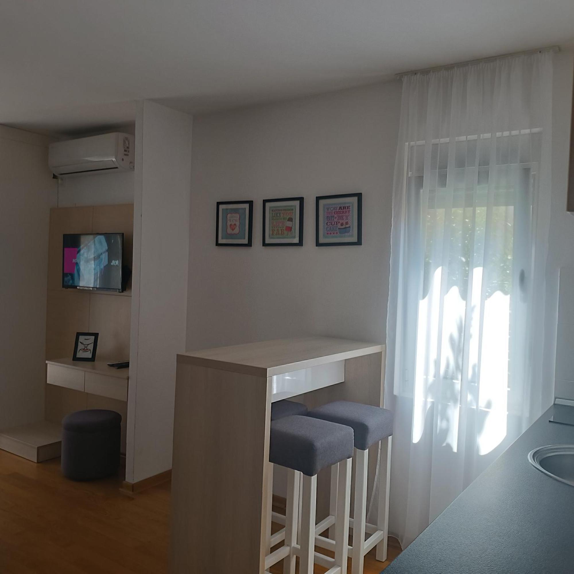 Apartments Karamarkovic วรินรัชกา บานยา ห้อง รูปภาพ