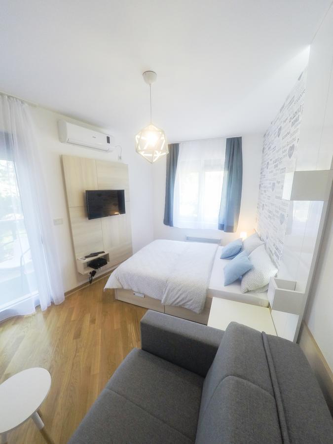 Apartments Karamarkovic วรินรัชกา บานยา ภายนอก รูปภาพ